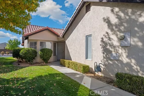 Apple Valley, CA 92308,11530 Oak Street