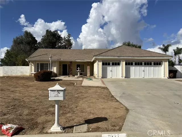 Riverside, CA 92506,7927 Woodland Drive