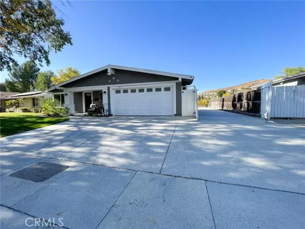 Canyon Country (santa Clarita), CA 91351,18857 Darter Drive