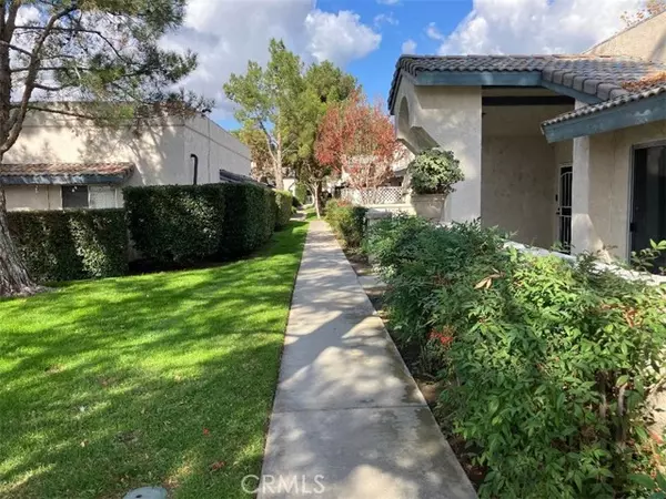 Highland, CA 92346,7001 Church Avenue #34