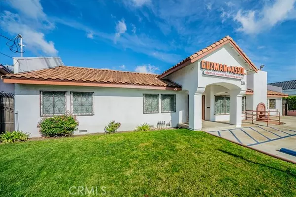 Fontana, CA 92335,16838 Ivy Avenue