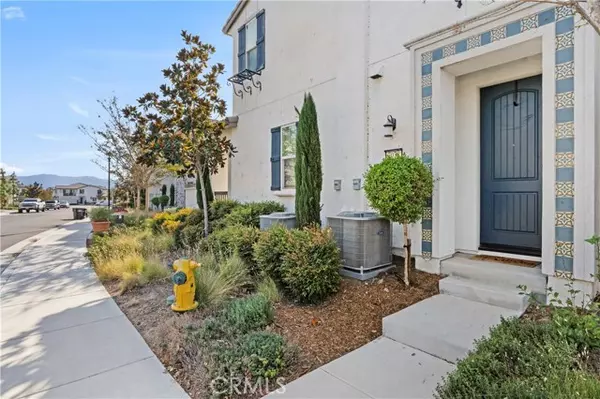 Eastvale, CA 92880,7078 Vernazza Place