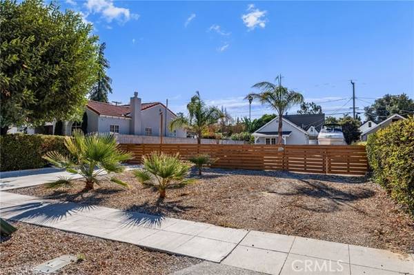 4554 Merrill Avenue, Riverside, CA 92506