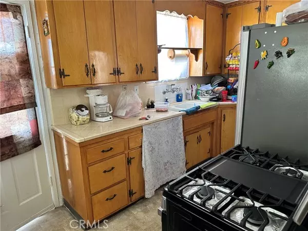 Barstow, CA 92311,851 Flora Street