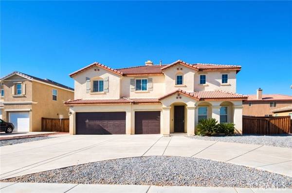 13756 Mesa Linda Avenue, Victorville, CA 92392