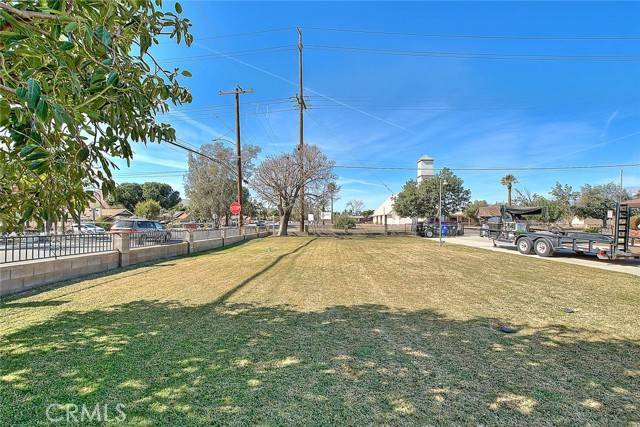 Bloomington, CA 92316,10881 Linden Avenue