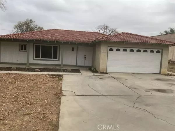 8008 Santa Rita Street, Corona, CA 92881
