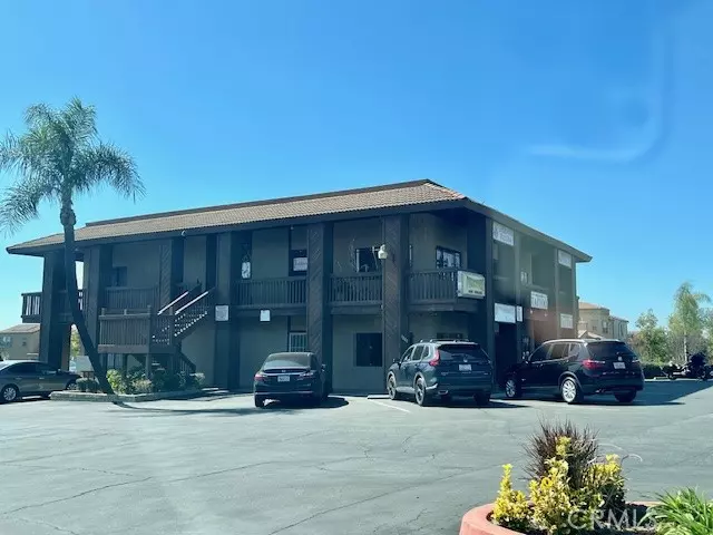 2176 W Foothill Boulevard, Upland, CA 91786