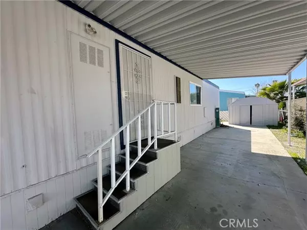 Hemet, CA 92545,1150 N Kirby Street #72