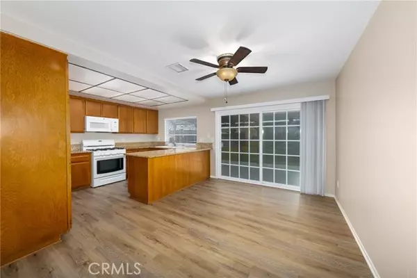 San Bernardino, CA 92407,5305 Lilac Street