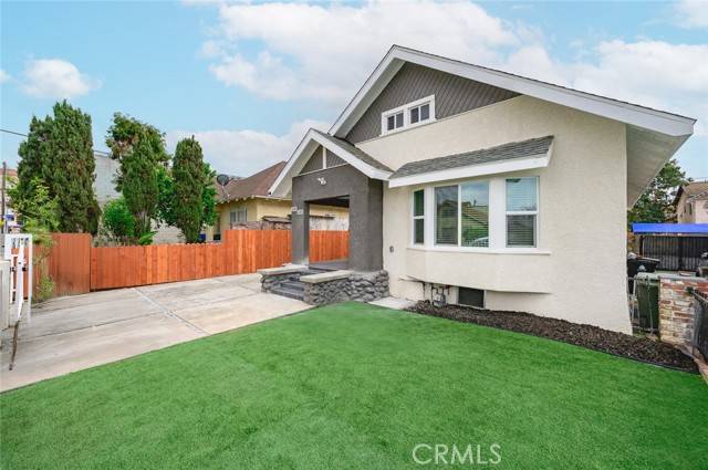 530 W 43rd Street, Los Angeles, CA 90037