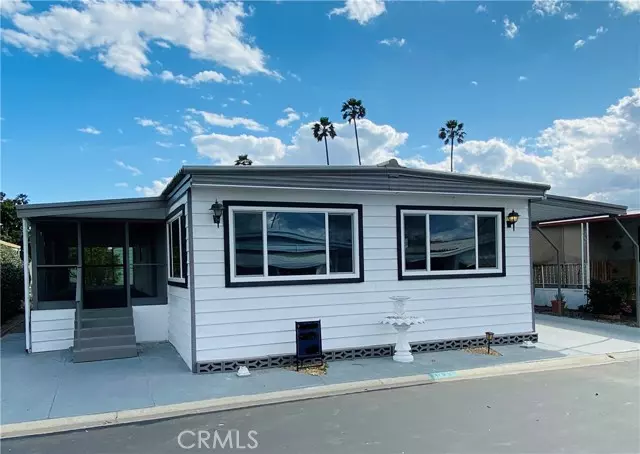 Hemet, CA 92545,601 N Kirby Street #102