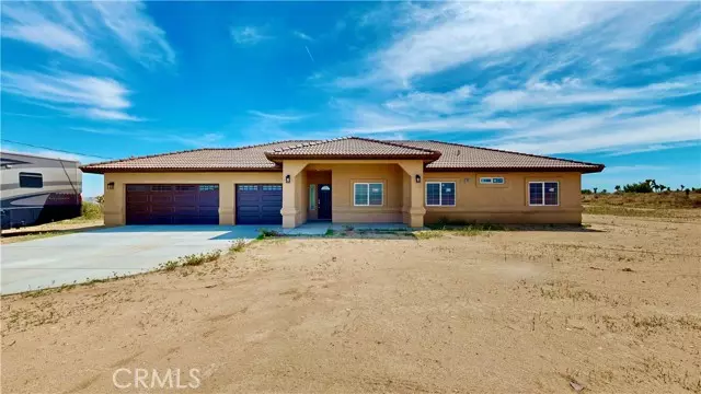 10625 Caughlin Road, Phelan, CA 92371