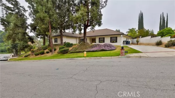 Redlands, CA 92373,12698 La Solana Drive