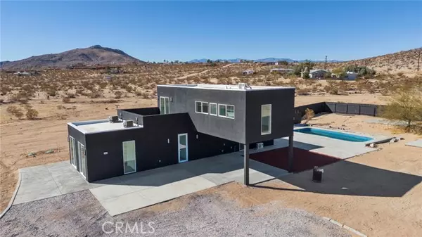 3460 Stonehill Avenue, Joshua Tree, CA 92252