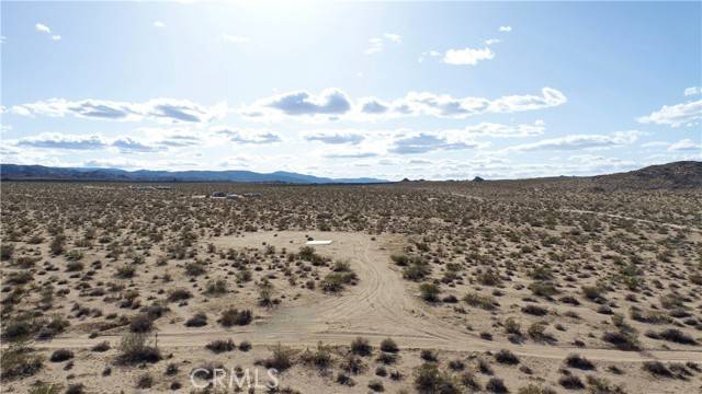 Big Bear City, CA 92285,0 Listen Road