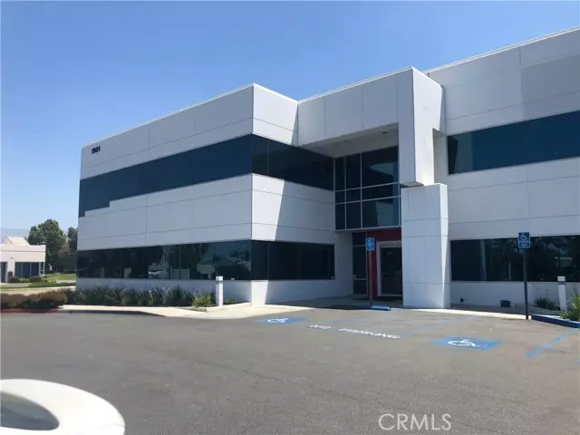 1901 Orange Tree Lane, Redlands, CA 92374