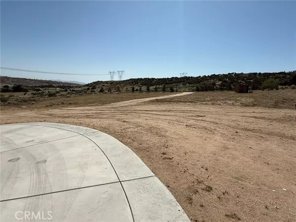 Hesperia, CA 92345,5920 Bandicoot Trail