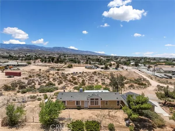 5777 Sunnyslope Road, Phelan, CA 92371
