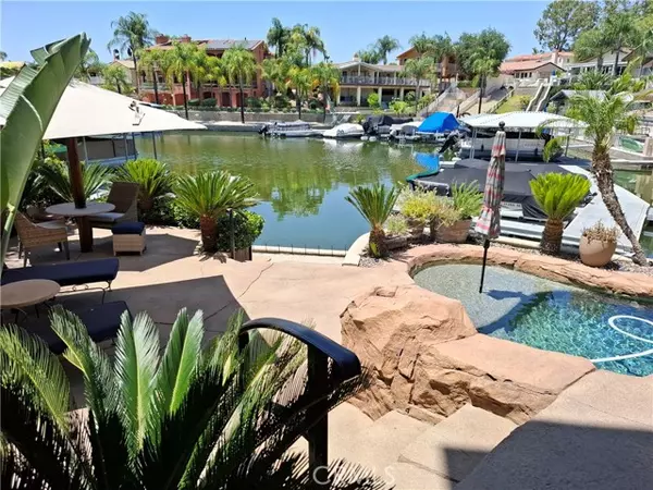 Canyon Lake, CA 92587,30295 Little Harbor Drive