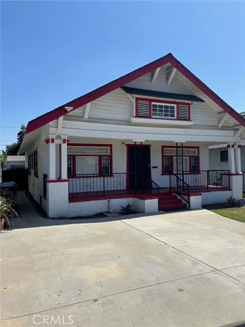 Los Angeles, CA 90037,820 W 55th Street