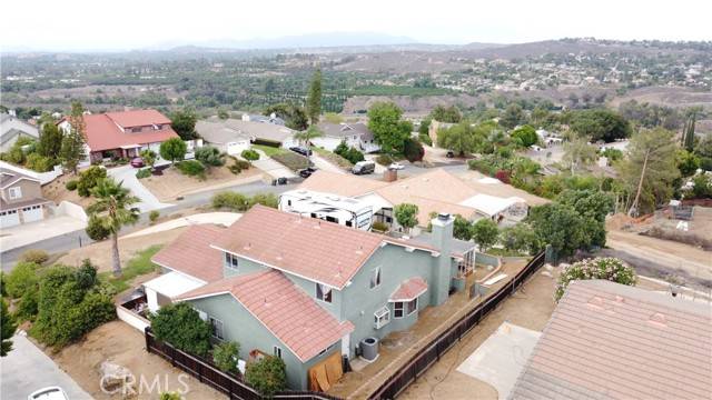 Riverside, CA 92503,14253 Martin Place