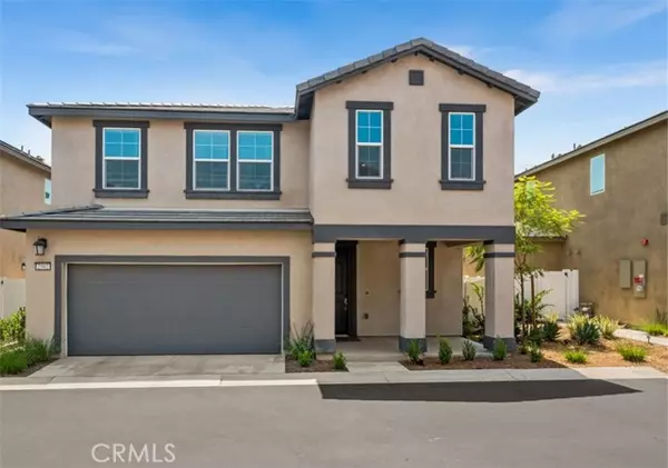 Rialto, CA 92377,2502 Gunner Ridge Way