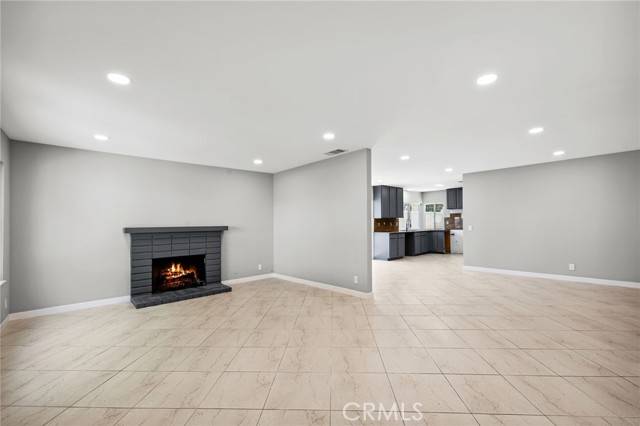 Riverside, CA 92503,6903 Crest Avenue