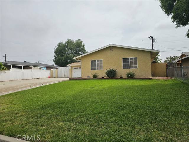 4090 Estrada Drive, Jurupa Valley, CA 92509