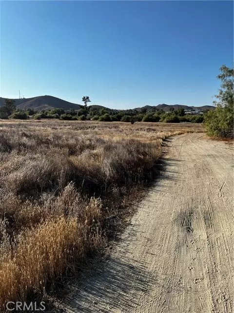 Lake Elsinore, CA 92530,0 Morton