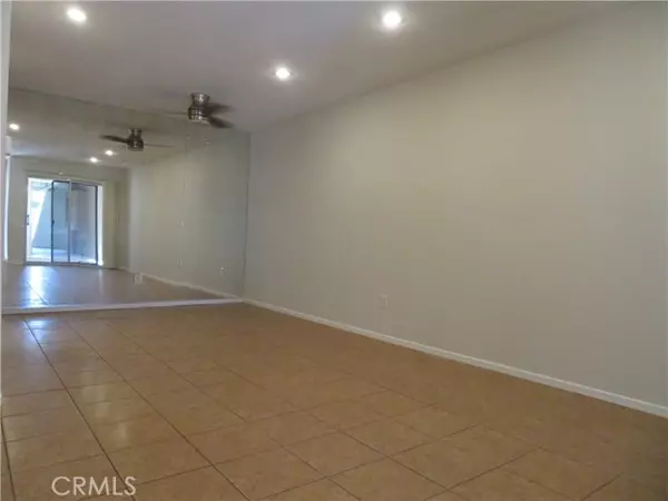 Palm Springs, CA 92262,2857 N Los Felices Road #106