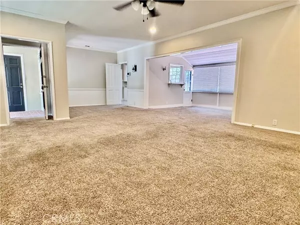 Whittier, CA 90601,13707 Philadelphia Street
