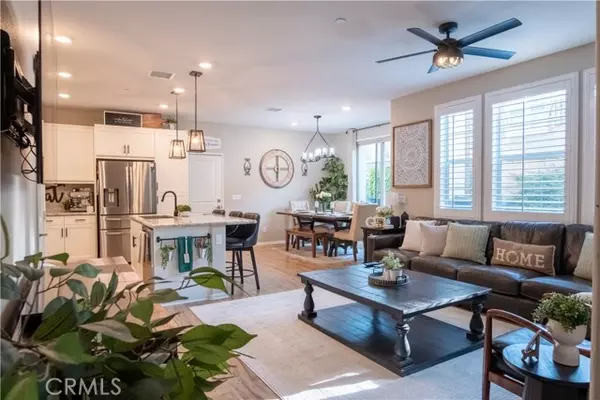 Fontana, CA 92336,5602 Kate Way #5