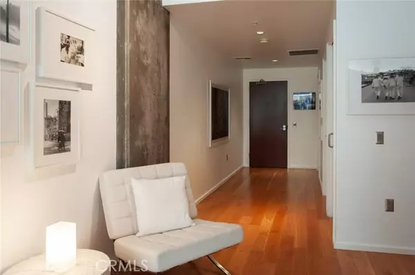 Los Angeles, CA 90015,1155 S Grand Avenue #307