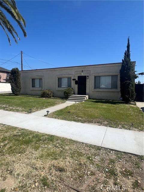 1034 N Enid Avenue, Azusa, CA 91702