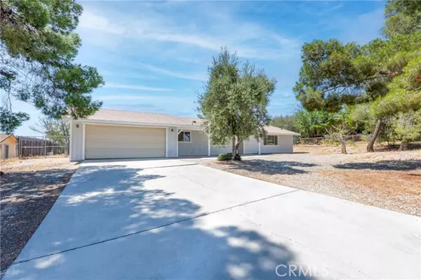 17933 Deodar Street, Hesperia, CA 92345