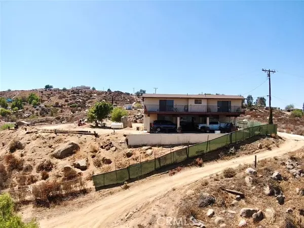 Perris, CA 92570,20320 Roads End Drive