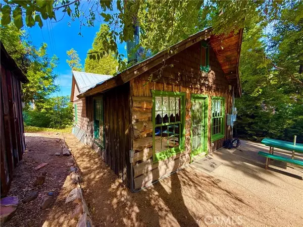 Twin Peaks, CA 92391,25560 Hi Place