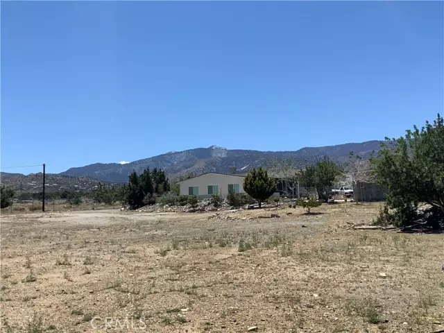 9980 Pionero Road, Phelan, CA 92371