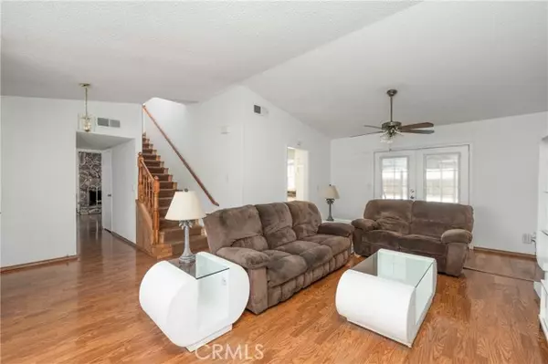 Lake Elsinore, CA 92530,949 Dolly Drive