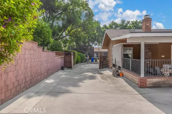 Pomona, CA 91767,2183 Sinclair Street