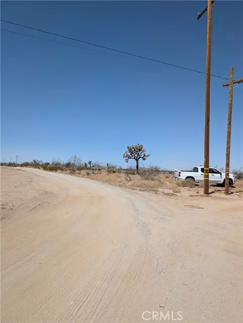 Phelan, CA 92371,0 Smith Road