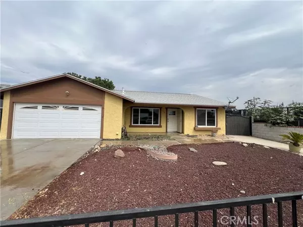 Bloomington, CA 92316,18390 Manila