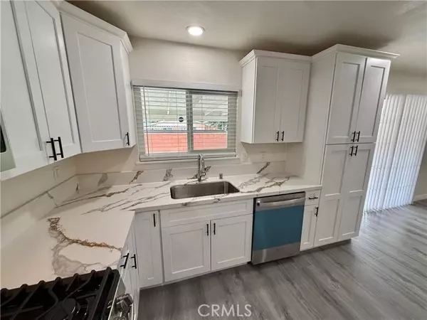 Rialto, CA 92376,665 N Pepper