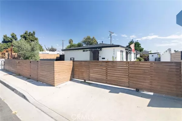 22428 Devlin, Hawaiian Gardens, CA 90716