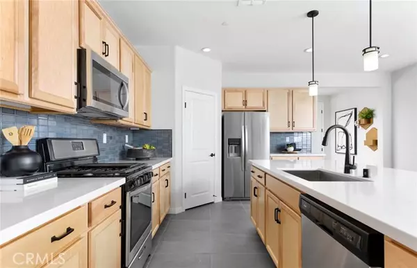 Perris, CA 92571,4617 Stratford Place