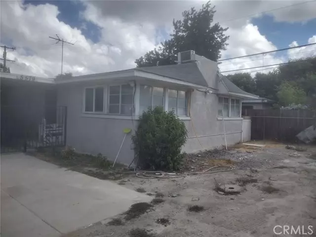 5579 Tilton Avenue, Jurupa Valley, CA 92509