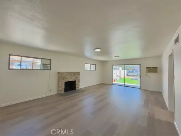 Riverside, CA 92503,9244 Garfield