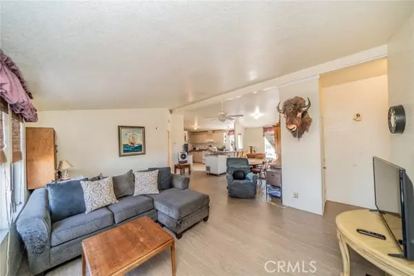 Phelan, CA 92371,9020 Buttonwood Street