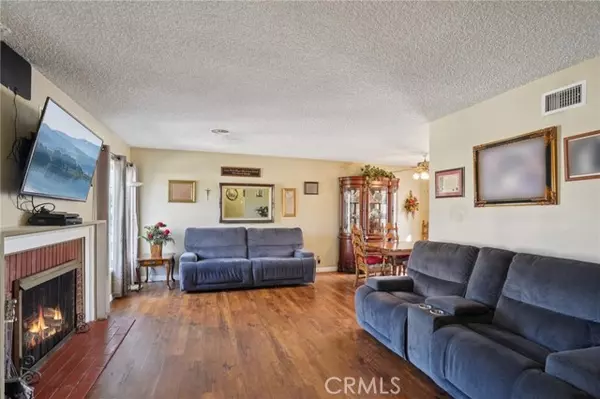 Ontario, CA 91762,945 W Bonnie Brae